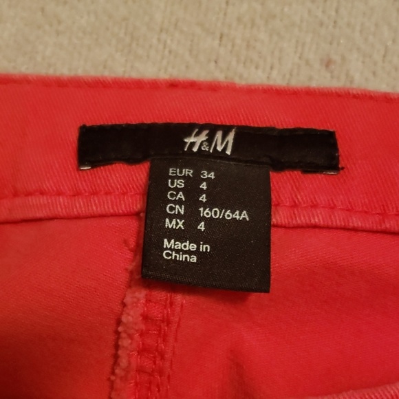 Women's Skinny Jeans - Picture 4 of 7